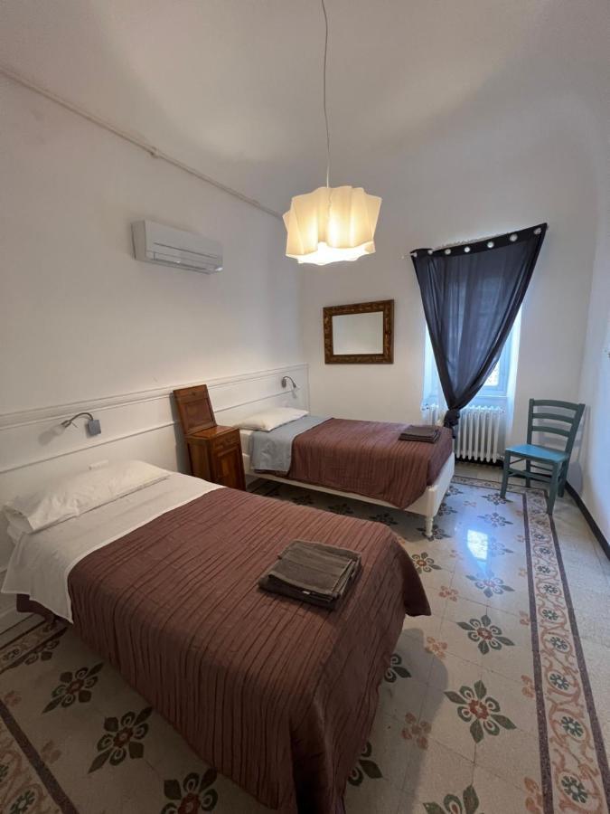 Apartamento Casa del Poeta Riva Ligure Exterior foto